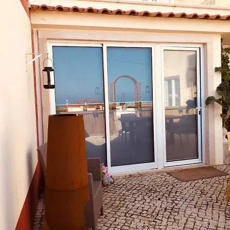 Quarto em Acomodações Particulares Mae Home Sol-007 Fan